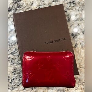 Authentic Louis Vuitton Wallet Red Patent Leather!